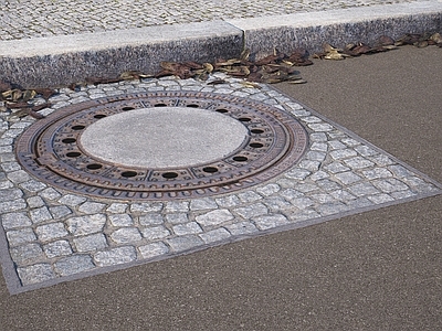 现代井盖 马路