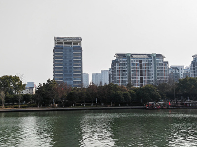 城市建筑风景 建筑 河对岸风景