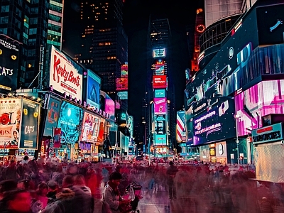 夜晚城市街道外景