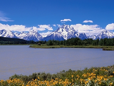 现代风景 雪山 湖水