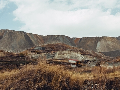 现代风景 山 矿山 石头山