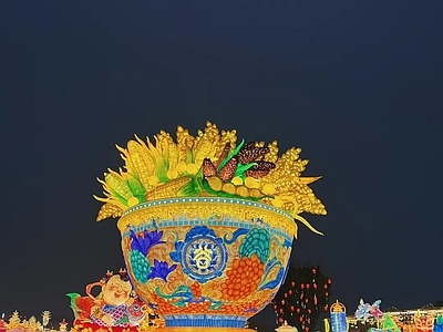 现代街道外景 街道夜景 商业街外景