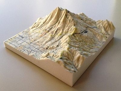 现代其他展厅 沙盘地形鸟瞰展台