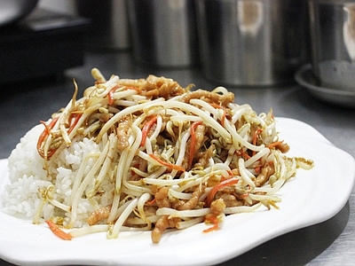 现代其他纸书本 豆芽炒肉盖饭