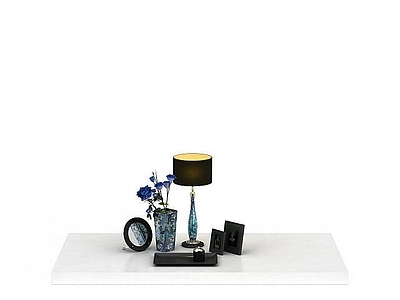 现代桌面装饰品