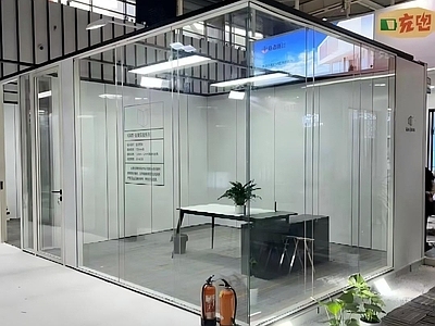 玻璃门节点 玻璃隔断系统门 双层玻璃成品隔断 办公室铝合金隔断 钢化玻璃隔墙 玻璃隔断设备带 施工图