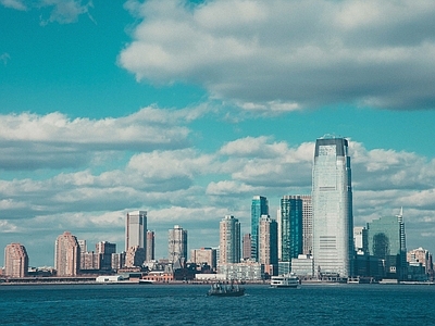 外景 白天城市外景