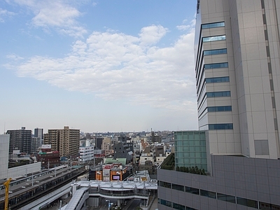 外景 白天城市外景