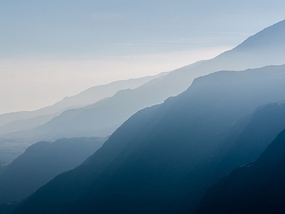 远山